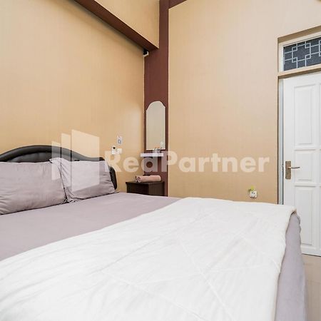 Omah Kalimosodo Mitra Reddoorz Near Stasiun Malang Kota Baru Hotel Exterior foto