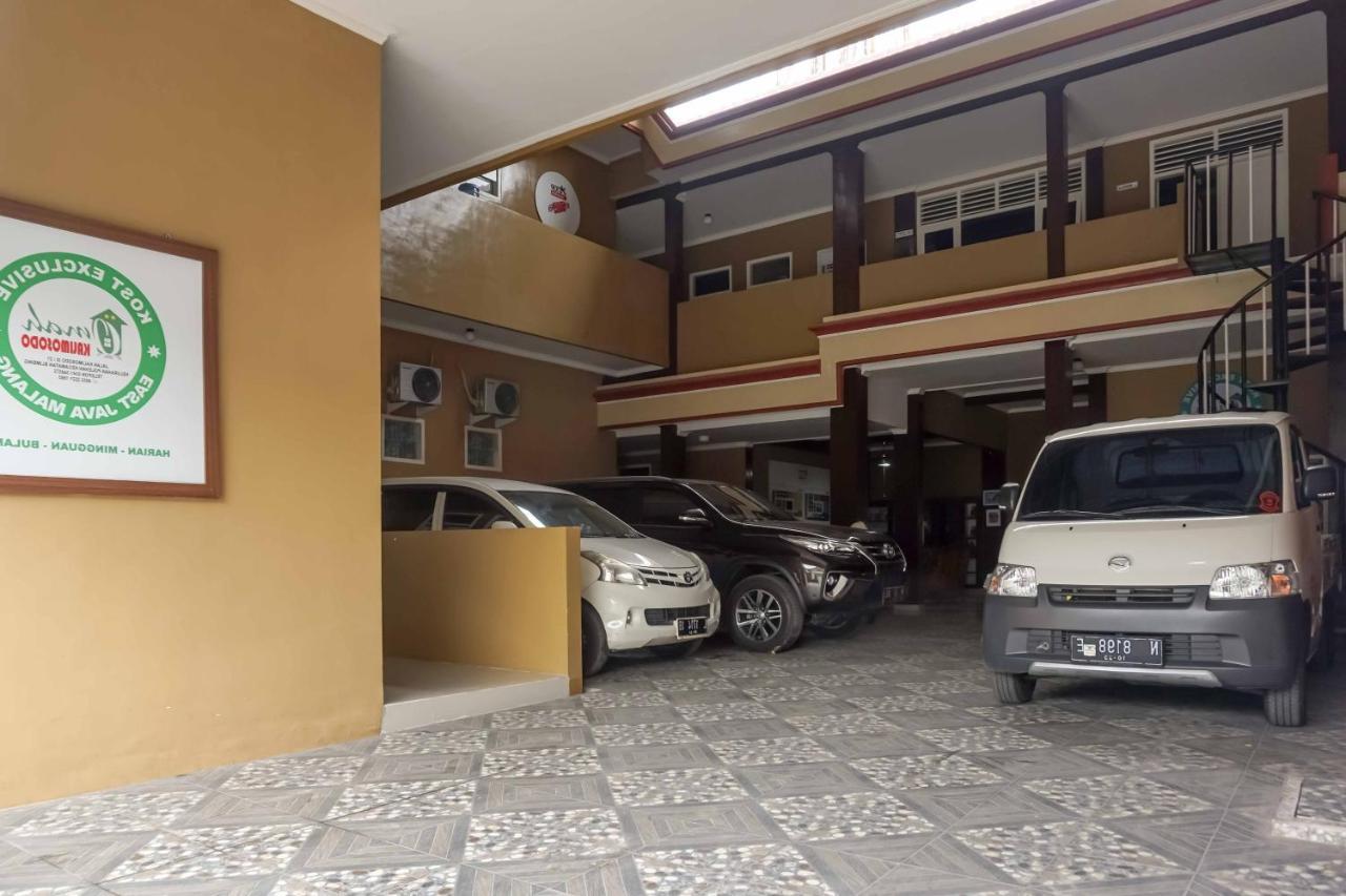 Omah Kalimosodo Mitra Reddoorz Near Stasiun Malang Kota Baru Hotel Exterior foto