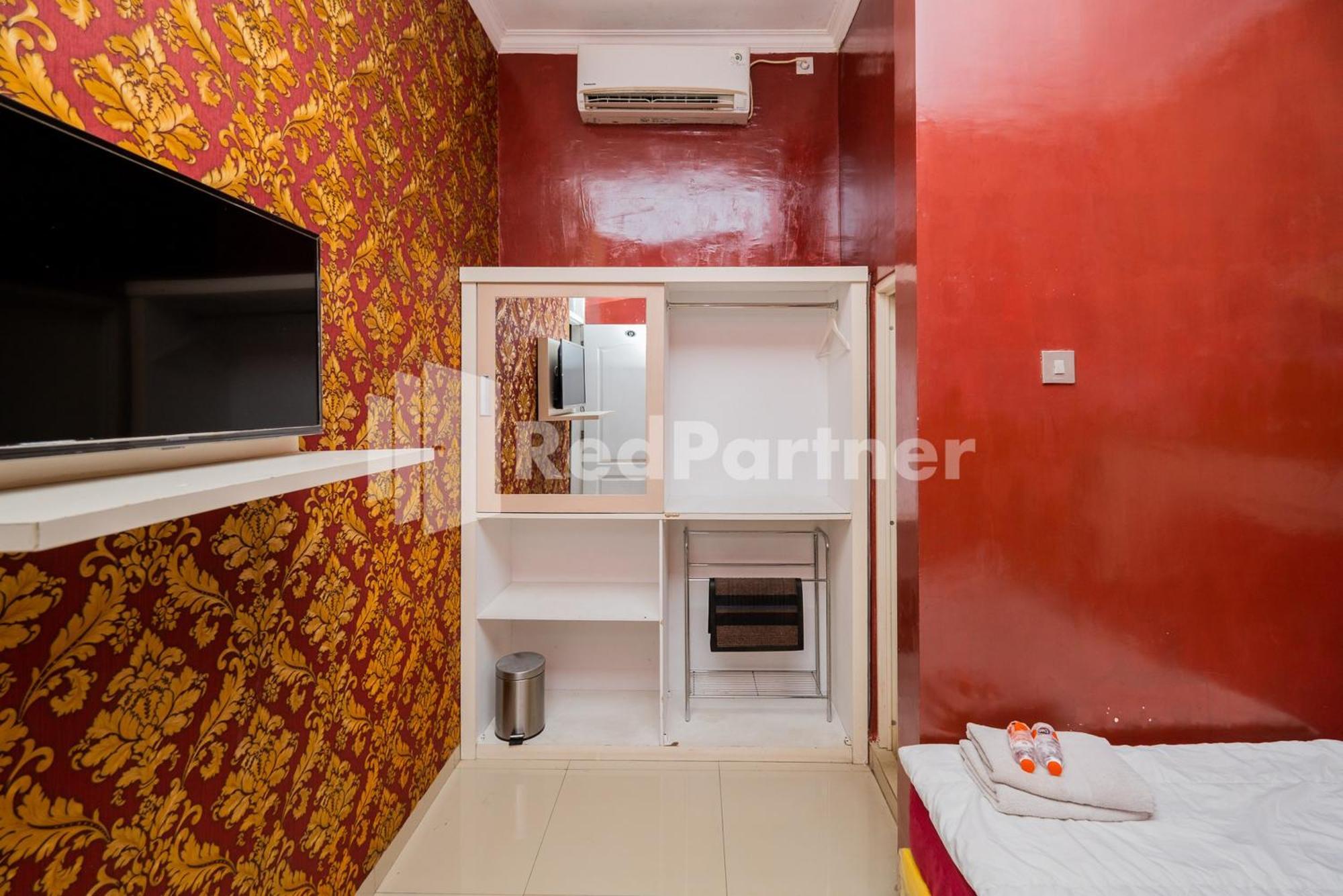 Omah Kalimosodo Mitra Reddoorz Near Stasiun Malang Kota Baru Hotel Exterior foto