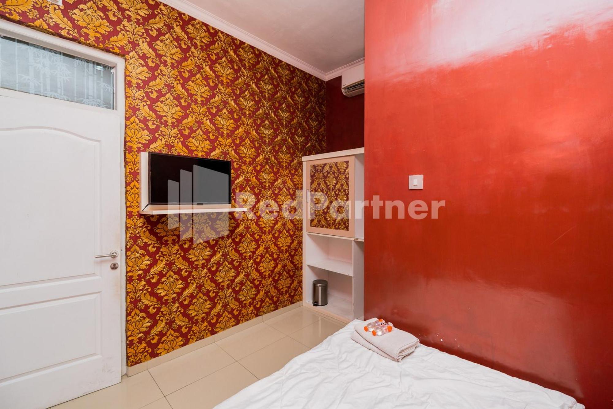 Omah Kalimosodo Mitra Reddoorz Near Stasiun Malang Kota Baru Hotel Exterior foto